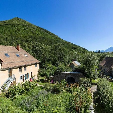 La Grange De Brudour Hotel Aspres-les-Corps ภายนอก รูปภาพ